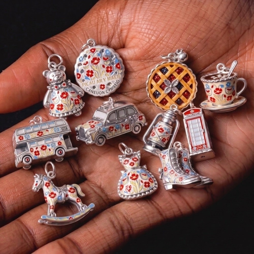 Liontin Kartun Baja Tahan Kara - Jewelry Making London ulasan dan harga